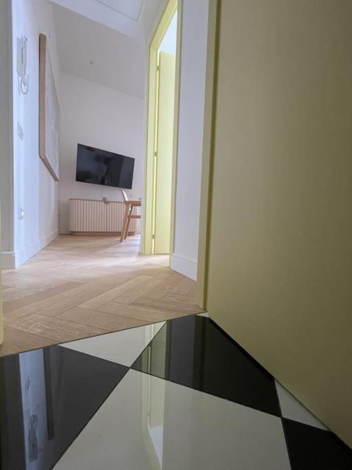 Apartamento Ultra Stylish Modern Attic Roma Exterior foto